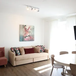 Holiday home Apstay I Free Parking I Self Check-in, Graz