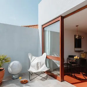 The Modernist, Architecture Experience Appartement FAO