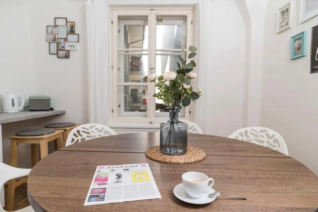 Cozy Kunsthaus Graz Apartment Austria