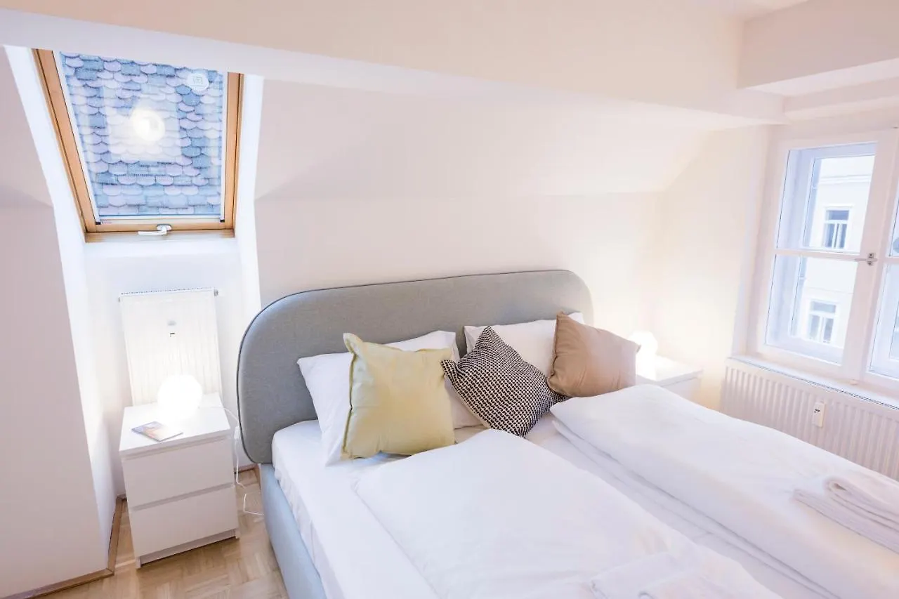 Cozy Kunsthaus Graz Apartment
