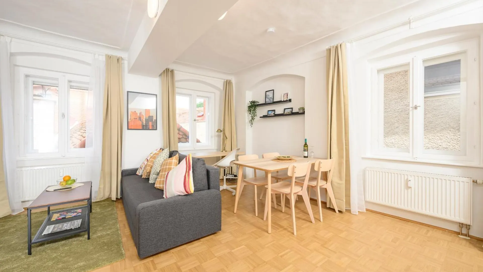 Cozy Kunsthaus Graz Apartment 0*,